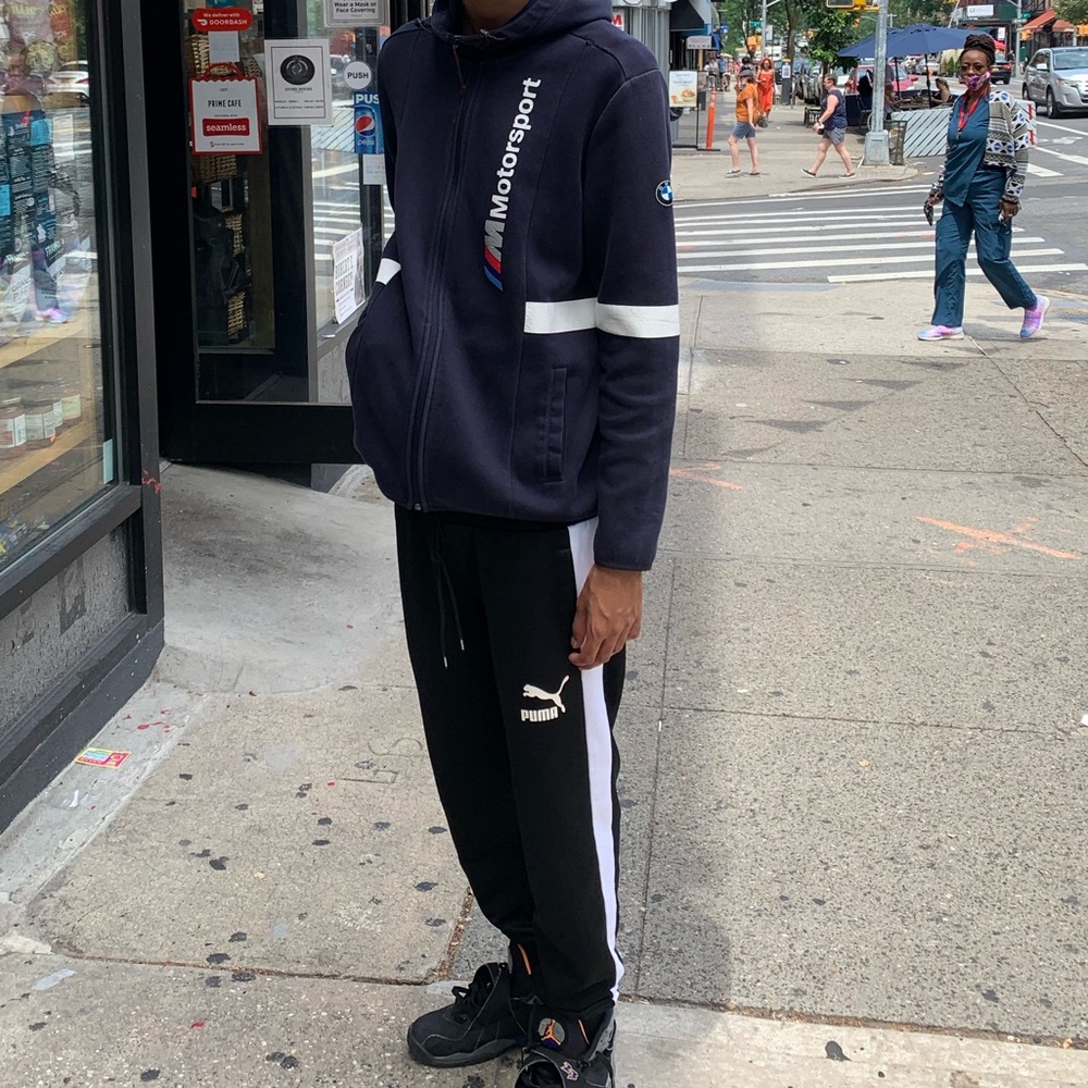 Meet your Posher, Chase